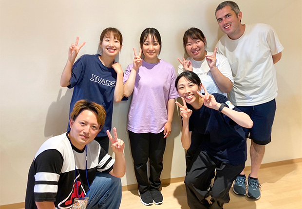 学年団